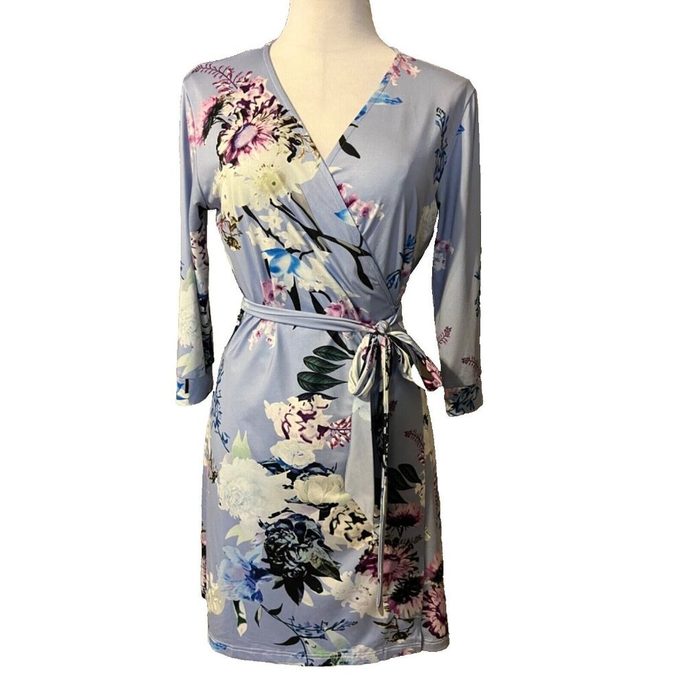 DVF Diane Von Furstenberg Wrap Dress 6 Small Blue Floral SILK Career Church - Picture 2 of 13